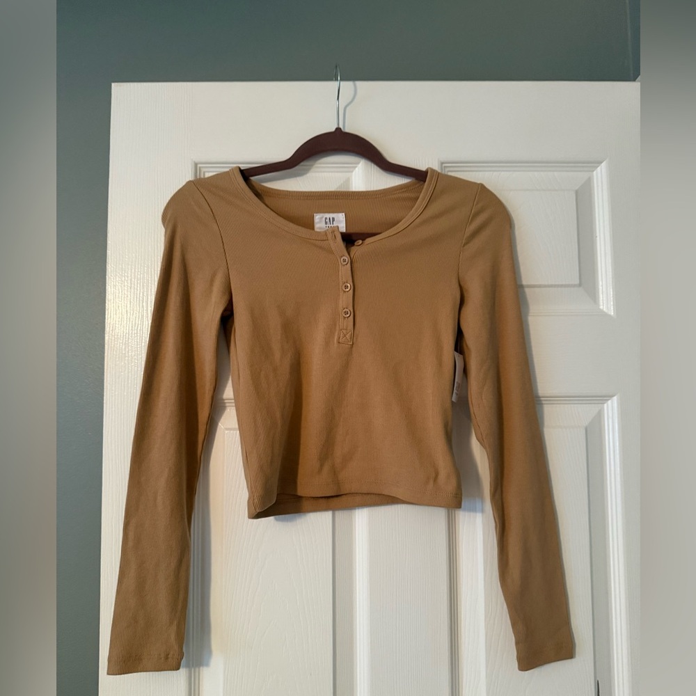 New GAP Teen Tan Ribbed Long Sleeve Henley Top